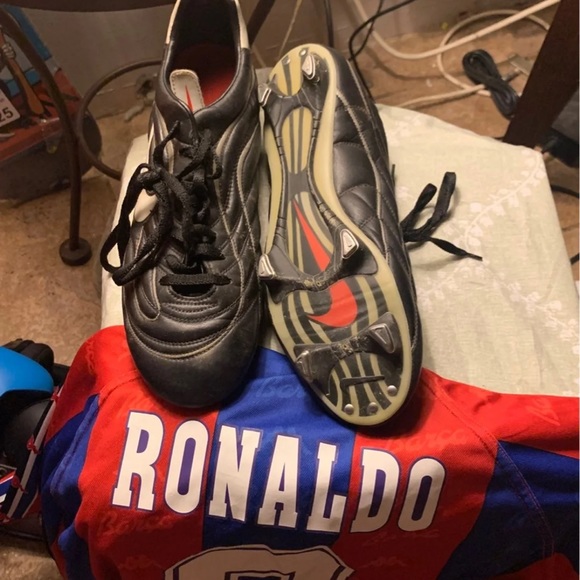 Ronaldo pehnomeno shoes Ronaldo 9 - Picture 4 of 4